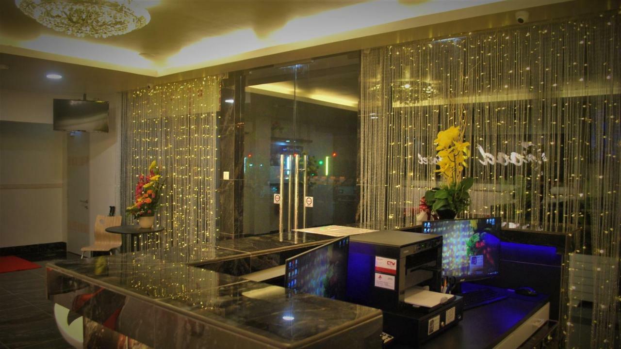 Good 9 Hotel - Bukit Dahlia Johor Bahru Eksteriør billede